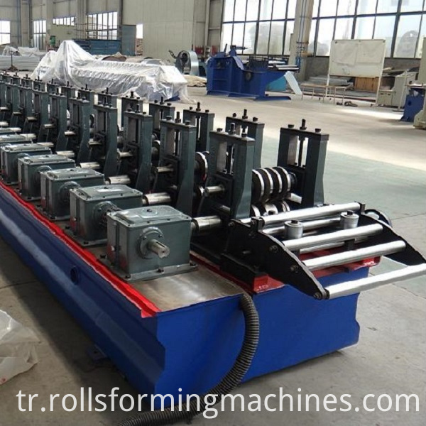 Güneş Enerjisi Stent makinesi pv stent roll forming machine
